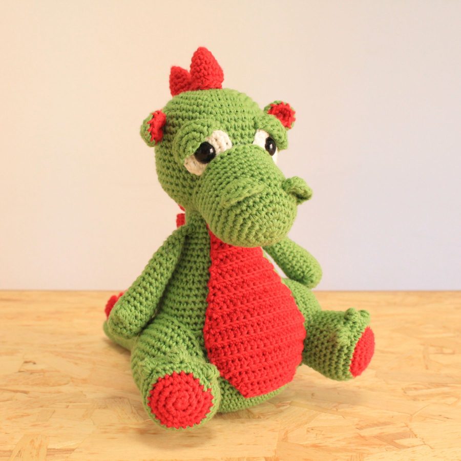 Amigurumi dragón handmade